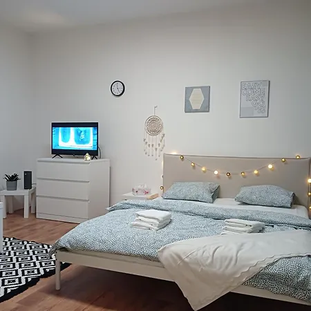 Apartman Brno-Bystrc Екстер'єр фото